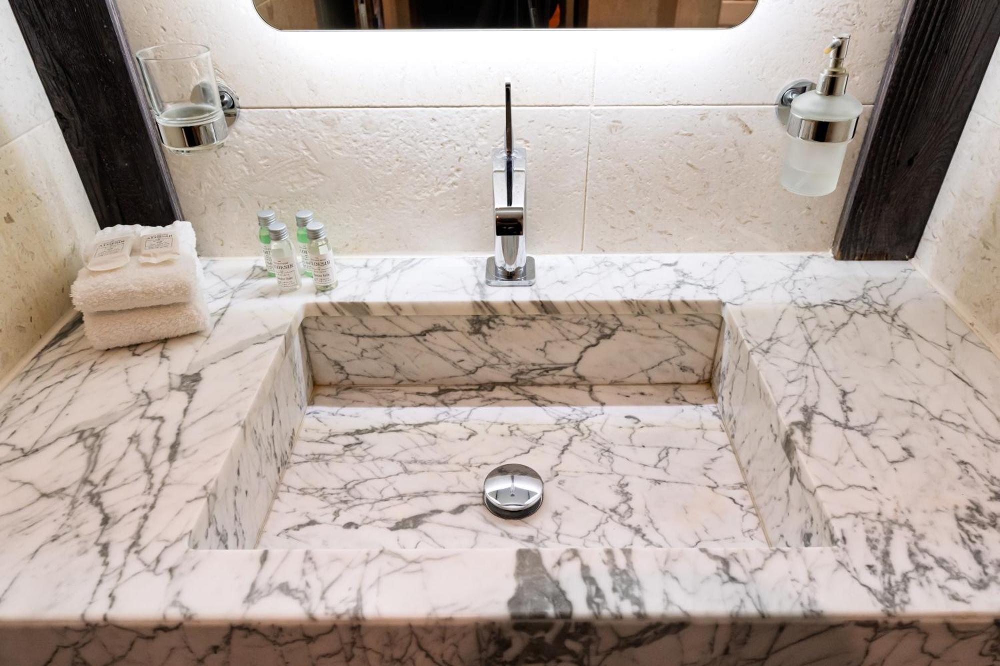 Luxury Suite 70M2 Balcon Courchevel1850 Parking Εξωτερικό φωτογραφία
